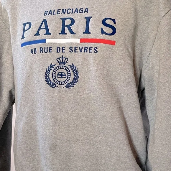 Balenciaga Gray Crewneck with Blue and Red Details - Picture 13 of 14